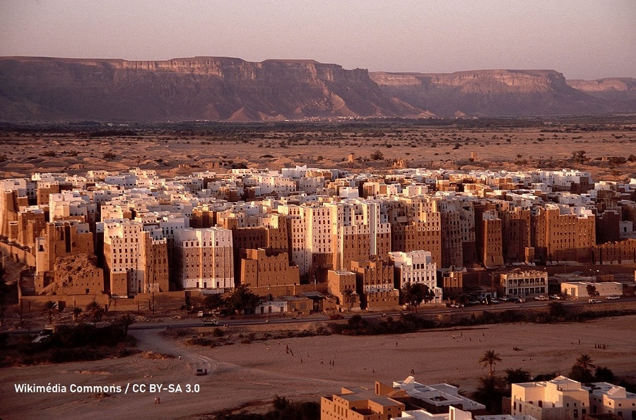ville terre crue yemen