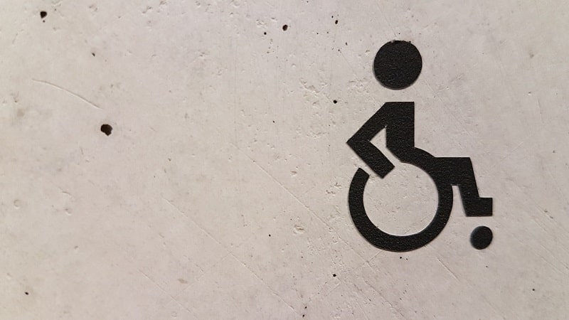 PMR accessibilité handicap bâtiment